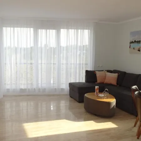 July's Island Deluxe * تشيرنوموريتس