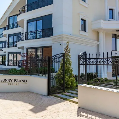 July's Island Deluxe شقة *