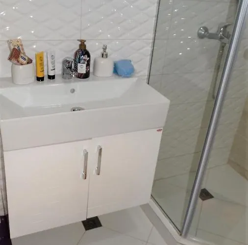 July's Island Deluxe アパート チェルノモレツ