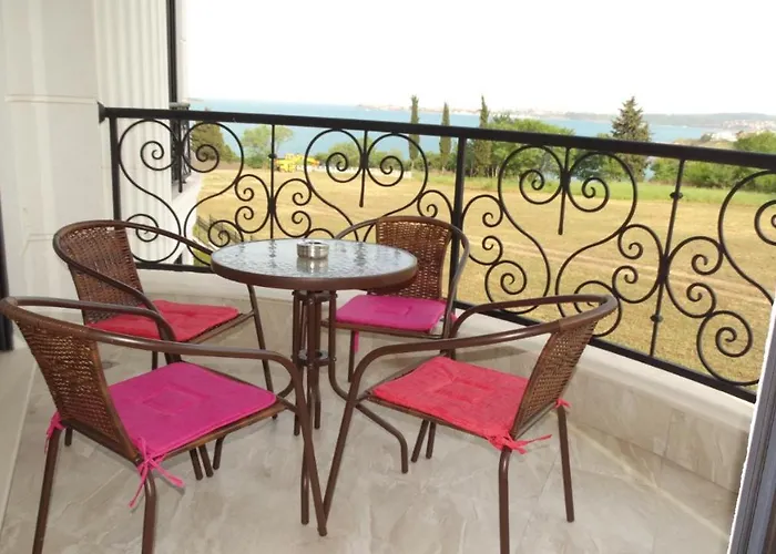 July's Island Deluxe チェルノモレツ